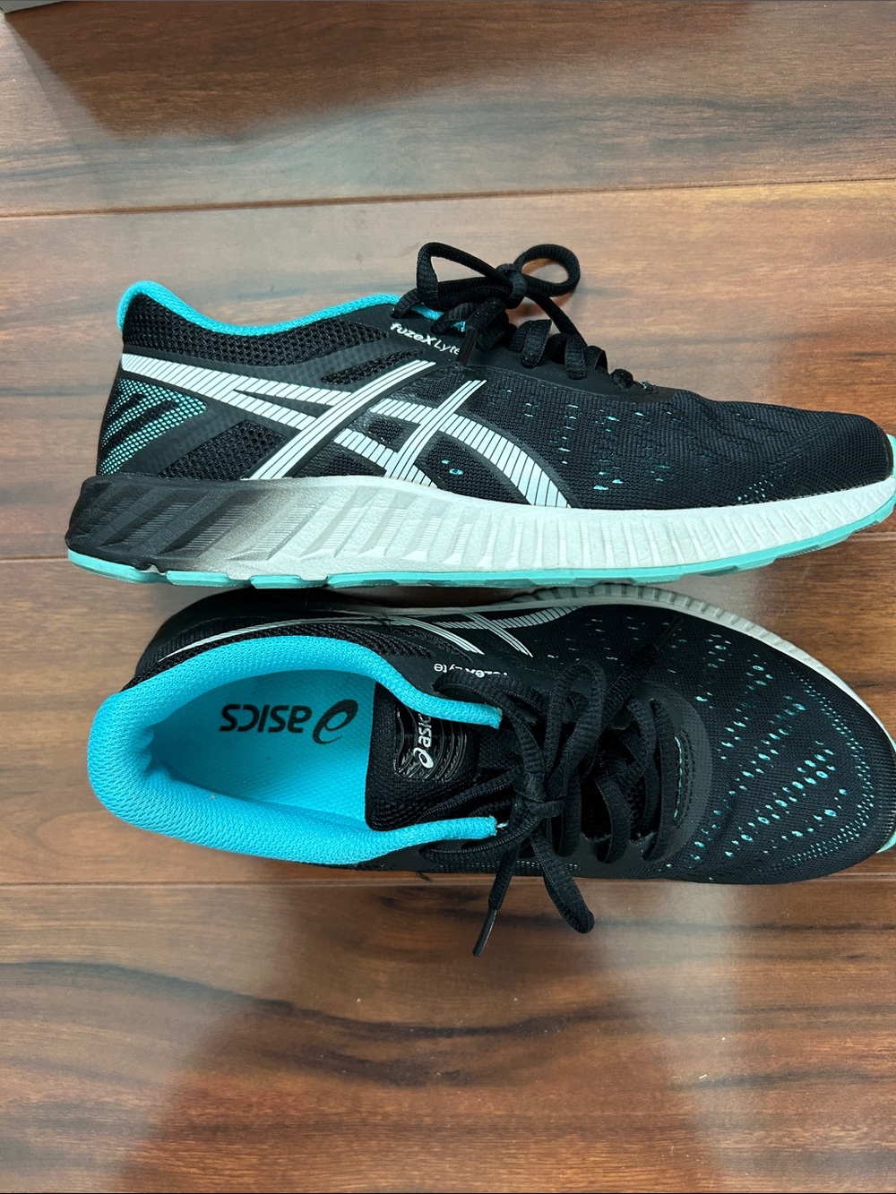 ASICS T670N fuzeX Lyte Black & Tourquoise Women's Athletic Shoes sz 6.5